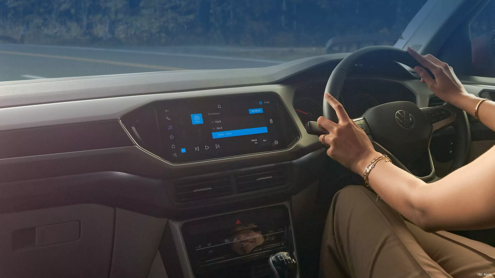 Keep your car’s air conditioner in check<br/><span class='font-extralight'>This winter, ensure your HVAC system is working</span>